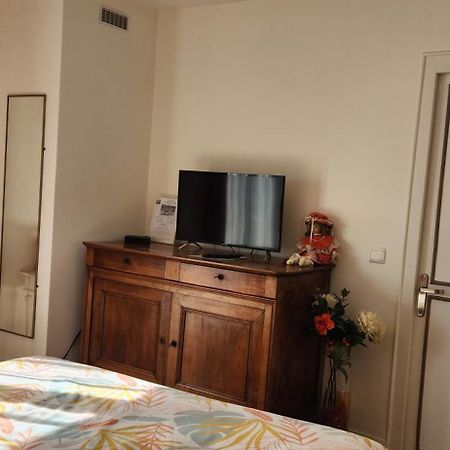 Les Pingouins De La Marne Bed & Breakfast Le Perreux-Sur-Marne Ngoại thất bức ảnh