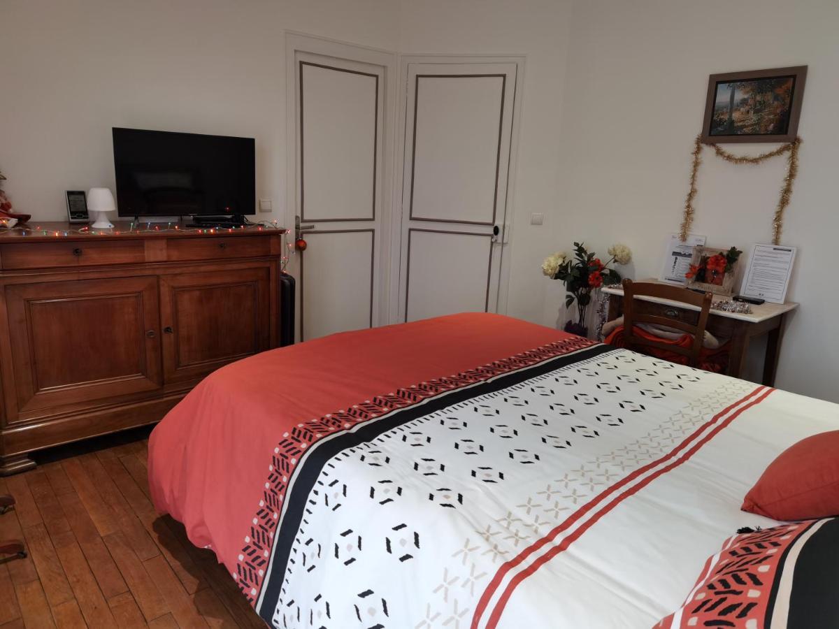 Les Pingouins De La Marne Bed & Breakfast Le Perreux-Sur-Marne Ngoại thất bức ảnh
