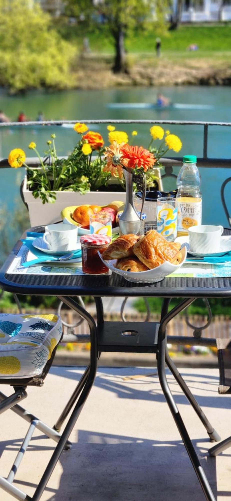 Les Pingouins De La Marne Bed & Breakfast Le Perreux-Sur-Marne Ngoại thất bức ảnh